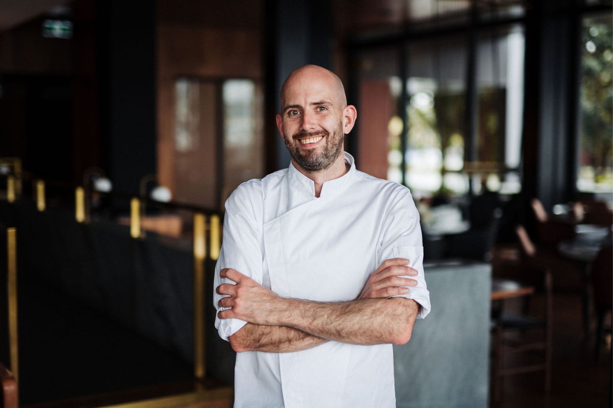 Meet the Chef: Robert Hope-Ede, Onemata – Hotel Magazine